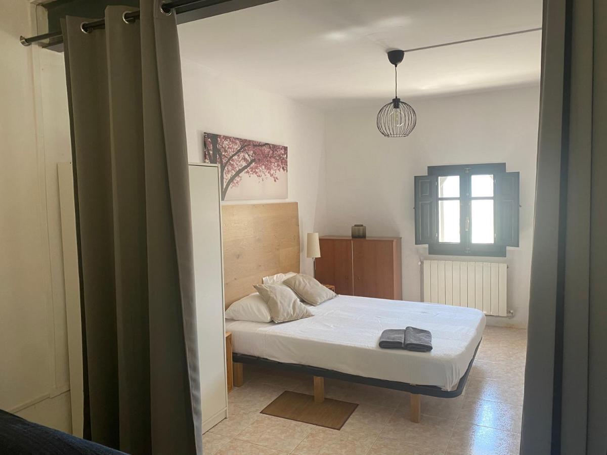 El Moli Villa Ulldemolins Ngoại thất bức ảnh
